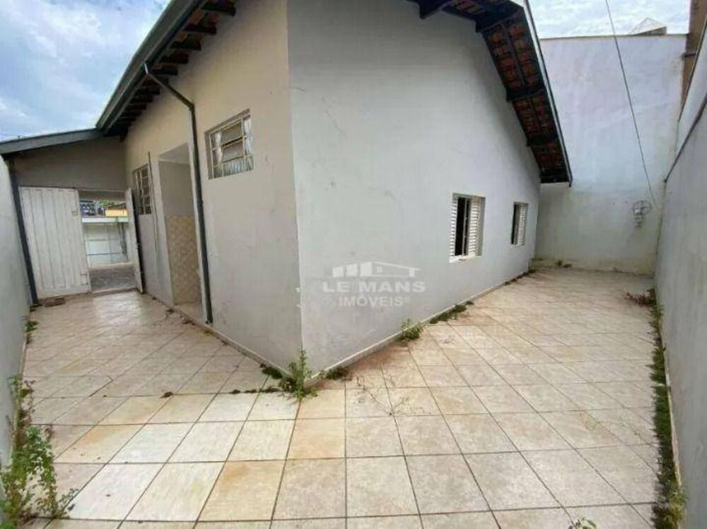 Casa à venda e aluguel com 3 quartos, 130m² - Foto 11