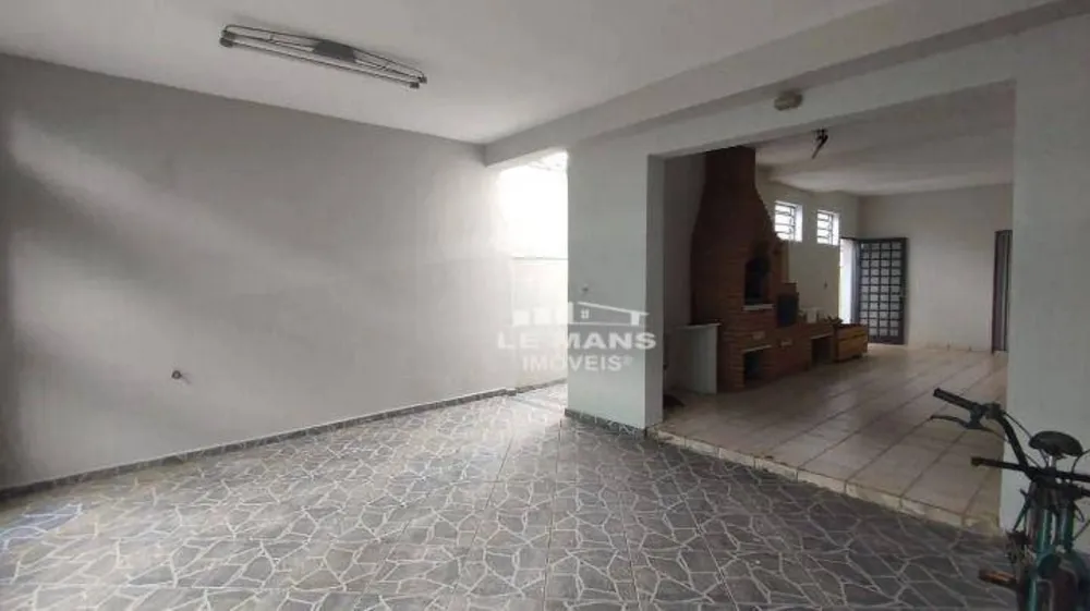 Casa, 3 quartos, 127 m² - Foto 1