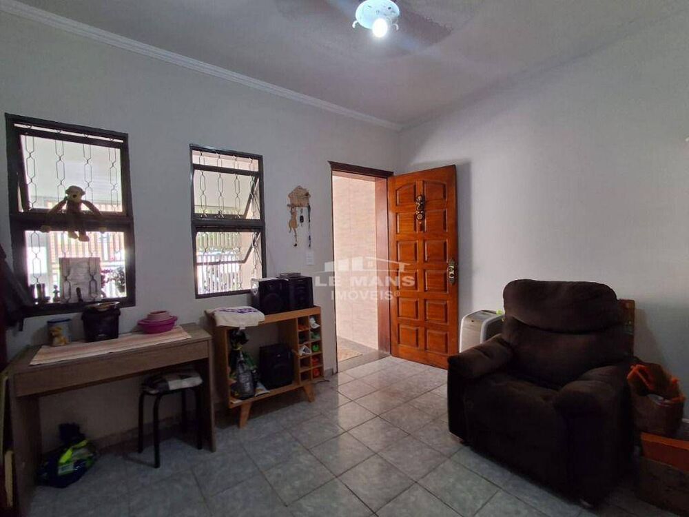 Casa, 2 quartos, 83 m² - Foto 2