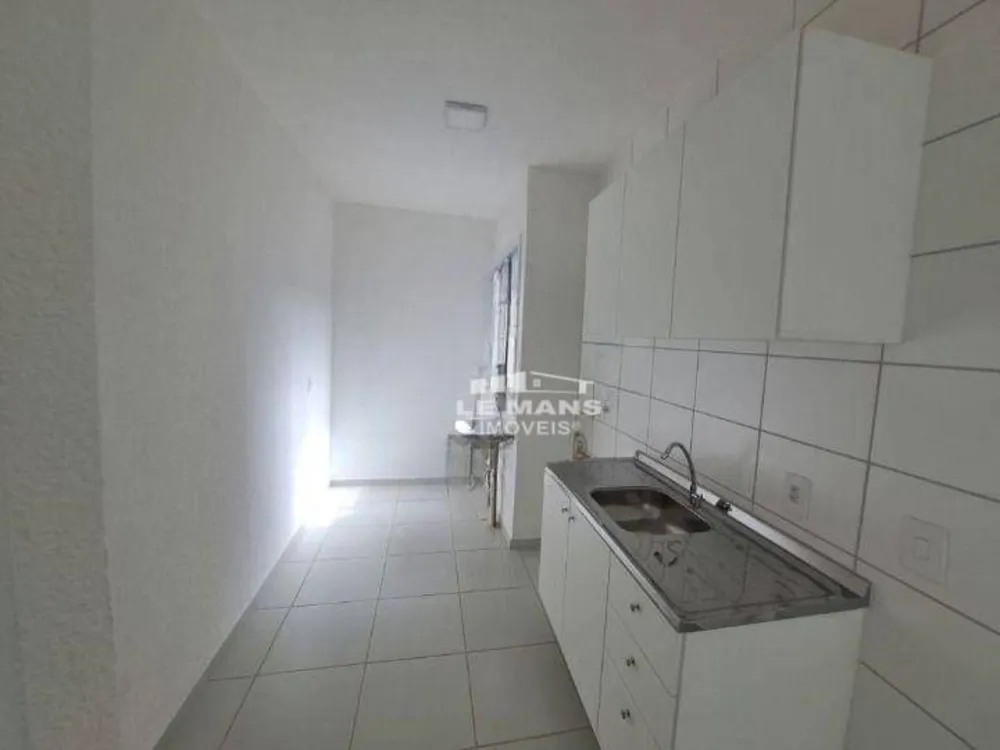 Apartamento, 2 quartos, 48 m² - Foto 2