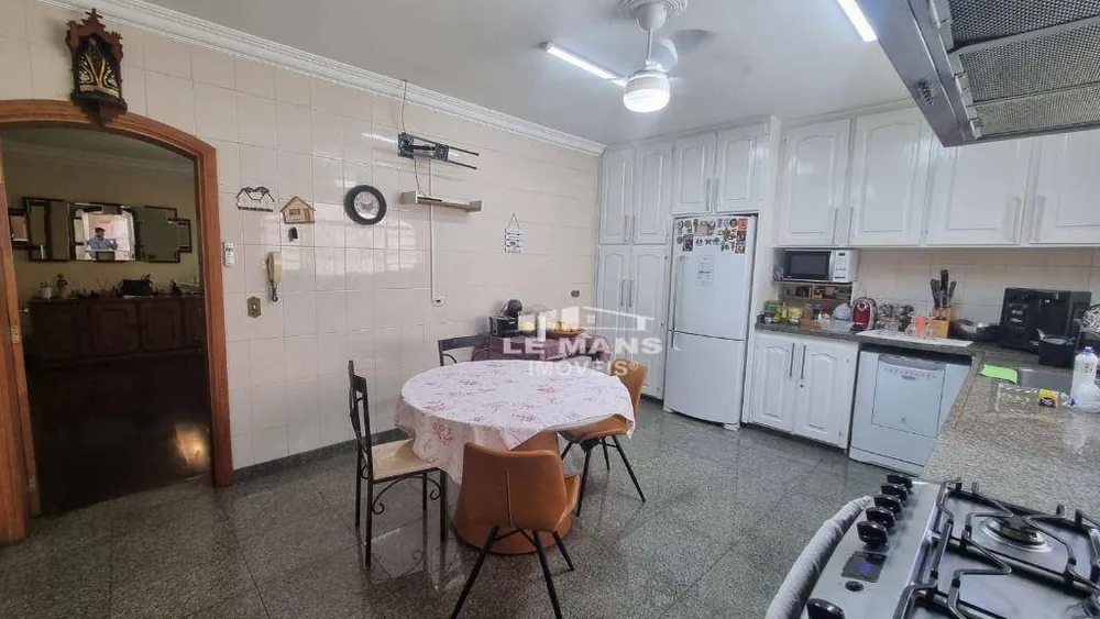 Casa, 4 quartos, 330 m² - Foto 7