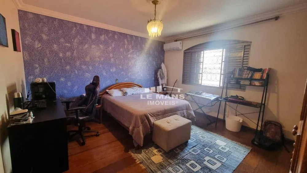 Casa, 4 quartos, 330 m² - Foto 8