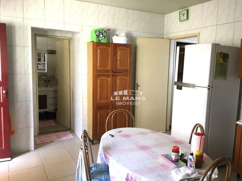 Casa, 3 quartos, 175 m² - Foto 4
