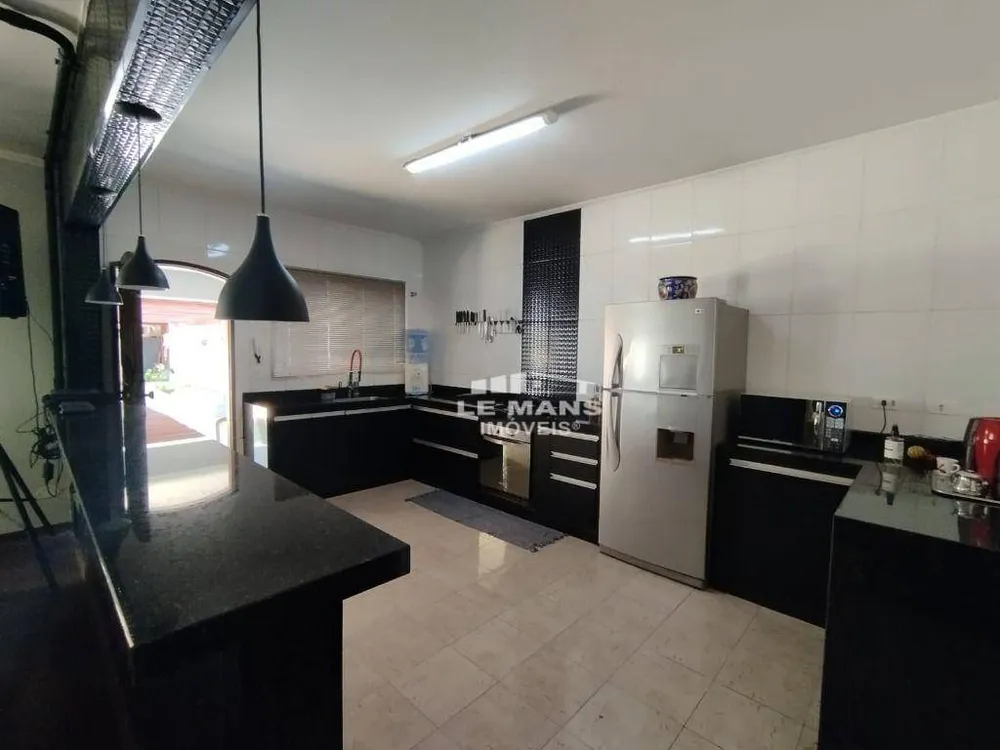 Casa, 2 quartos, 234 m² - Foto 5