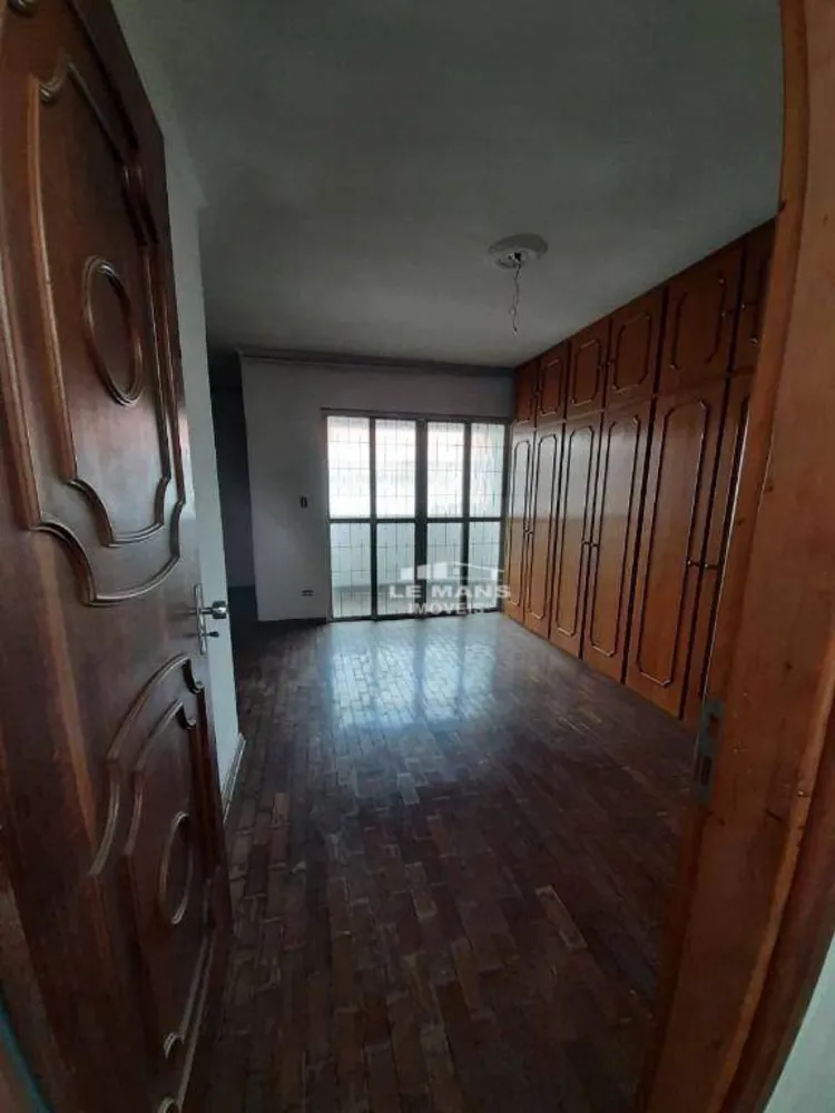Casa, 3 quartos, 237 m² - Foto 12