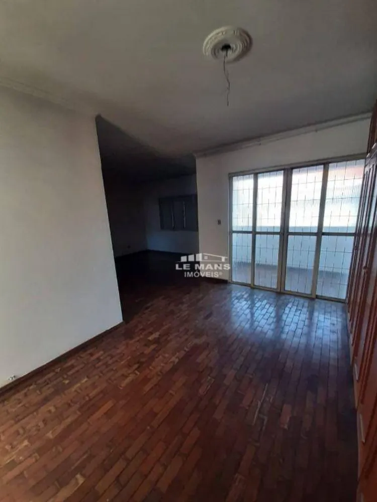 Casa, 3 quartos, 237 m² - Foto 14