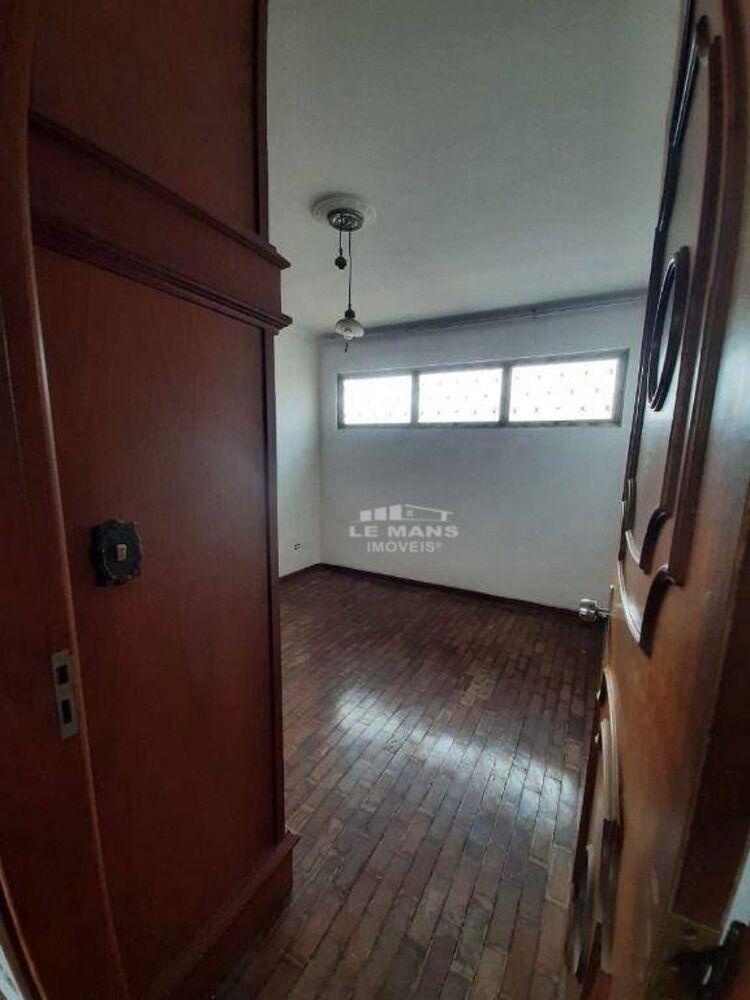 Casa, 3 quartos, 237 m² - Foto 6