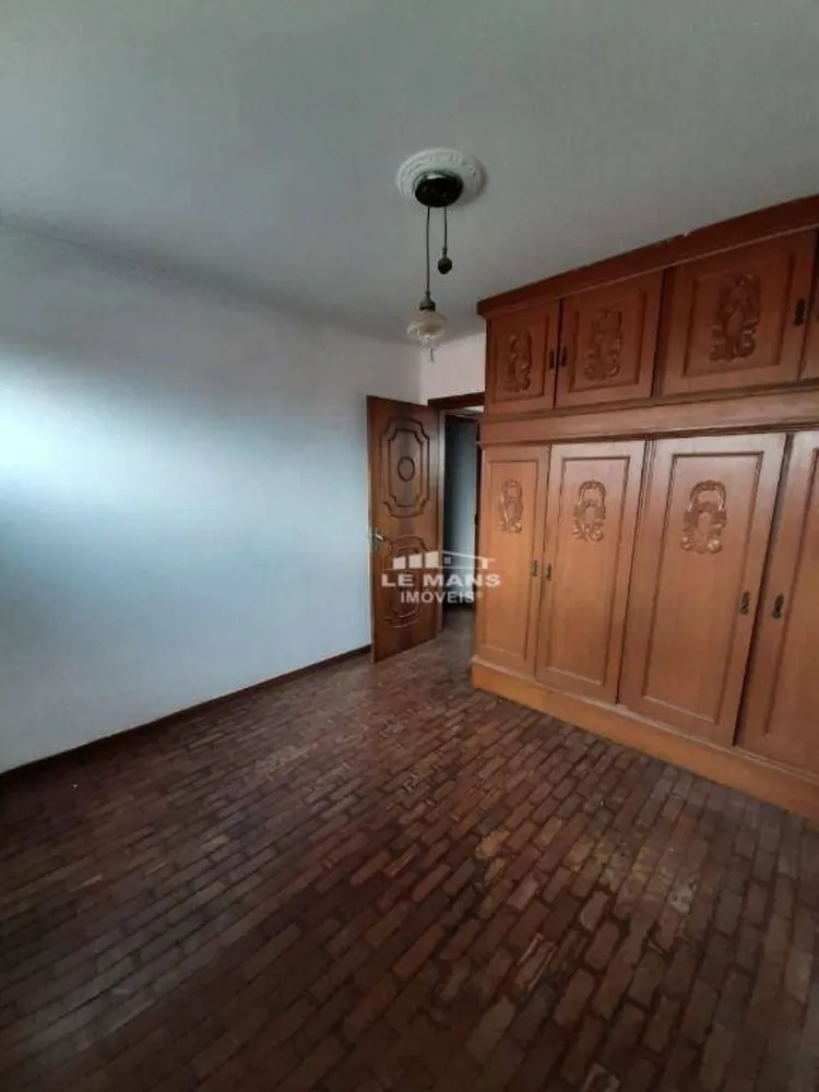 Casa, 3 quartos, 237 m² - Foto 11