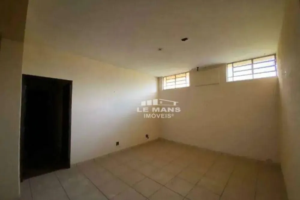 Casa, 3 quartos, 200 m² - Foto 9