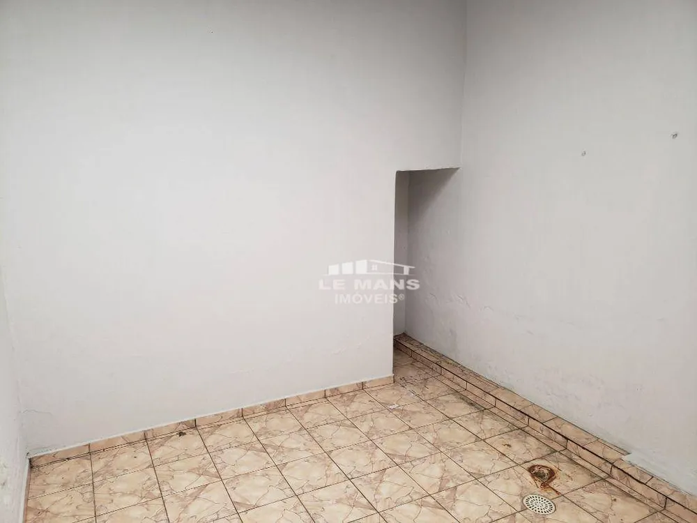 Casa, 4 quartos, 143 m² - Foto 1
