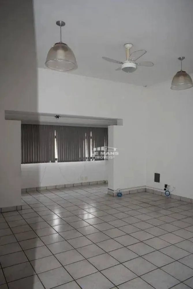 Casa, 6 quartos, 248 m² - Foto 1