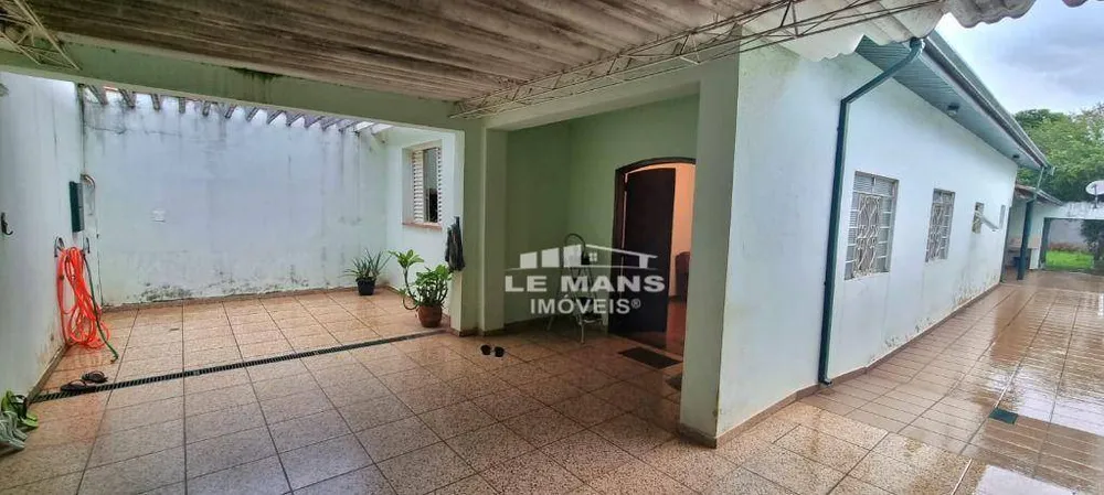 Casa, 3 quartos, 146 m² - Foto 1