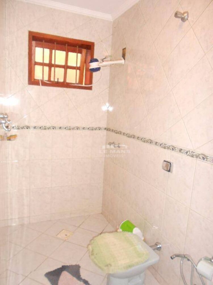Casa, 3 quartos, 205 m² - Foto 6