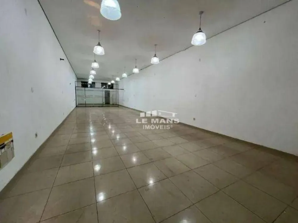 Loja-Salão, 132 m² - Foto 1