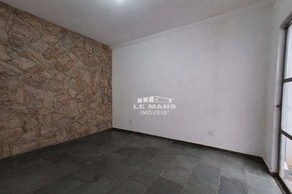 Casa, 3 quartos, 145 m² - Foto 2