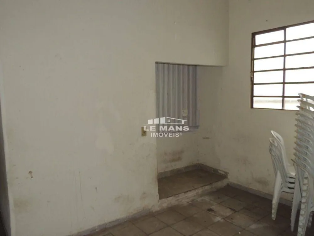 Casa, 2 quartos, 213 m² - Foto 2