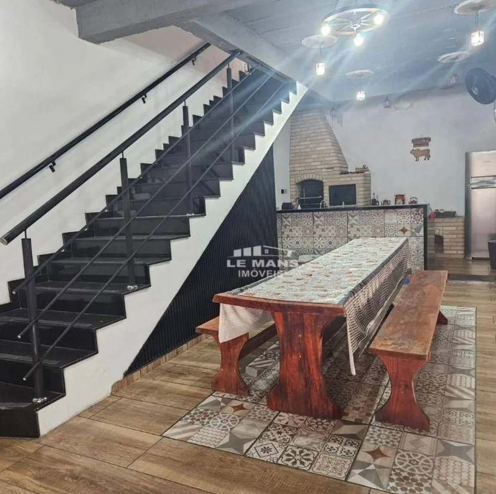 Casa, 2 quartos, 160 m² - Foto 2