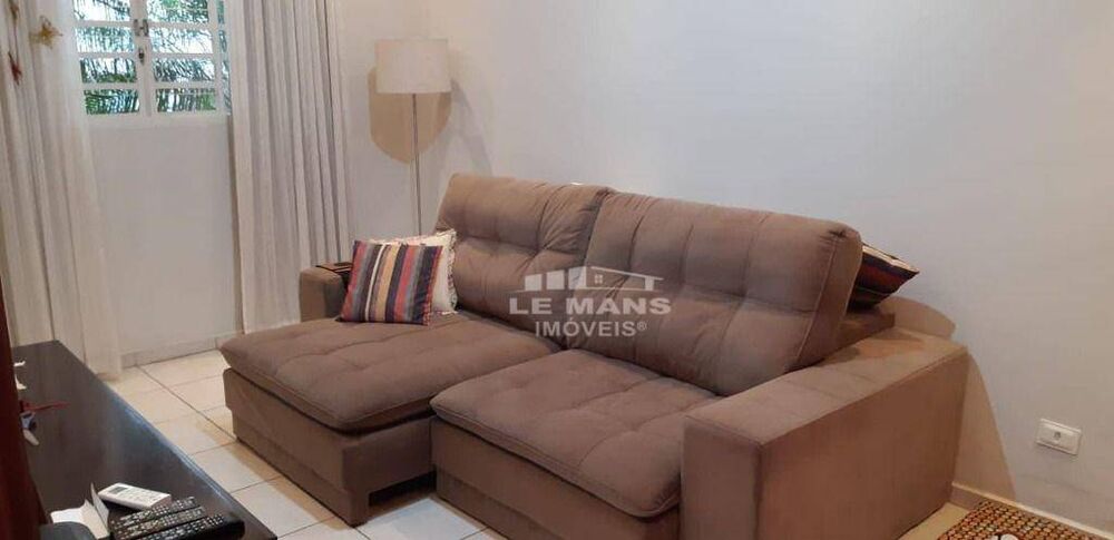 Casa à venda com 3 quartos, 117m² - Foto 3