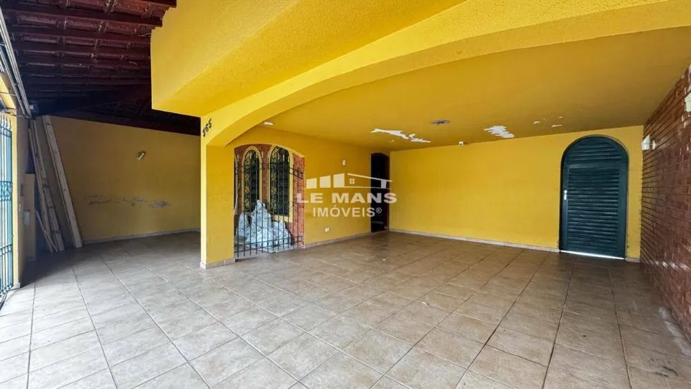Casa, 3 quartos, 285 m² - Foto 2