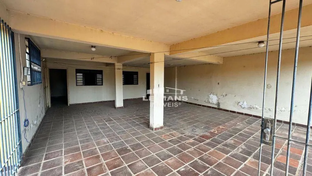 Casa, 3 quartos, 285 m² - Foto 11