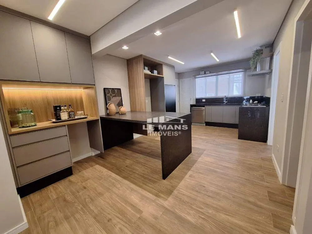 Apartamento, 3 quartos, 164 m² - Foto 1