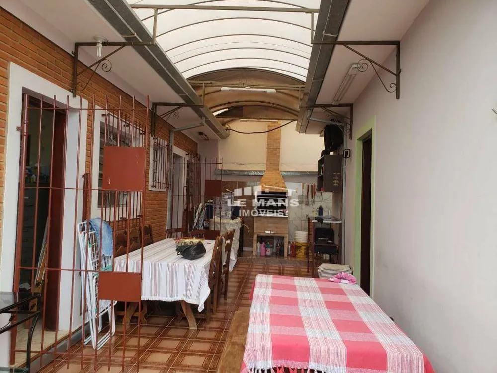 Casa, 3 quartos, 215 m² - Foto 4