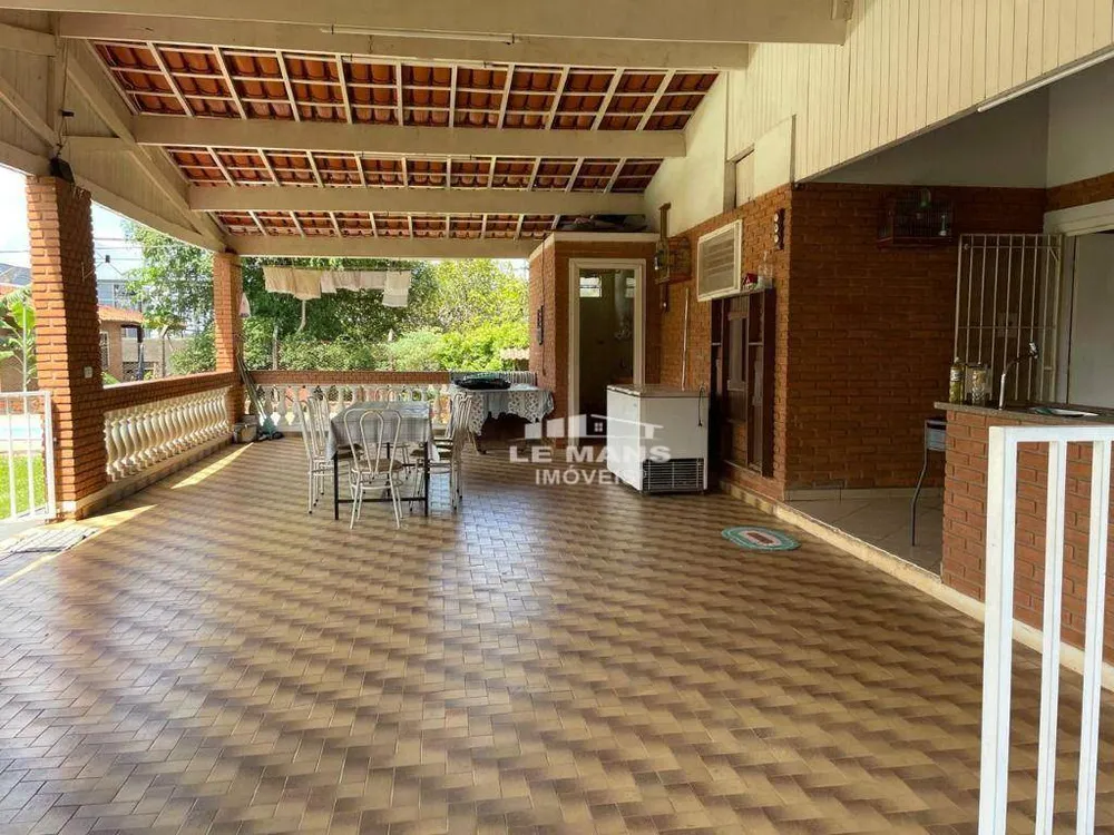Chácara, 3 quartos, 1710 m² - Foto 4