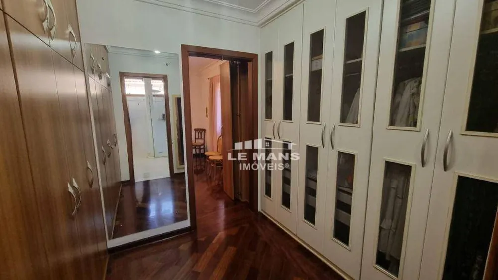 Casa, 3 quartos, 241 m² - Foto 6