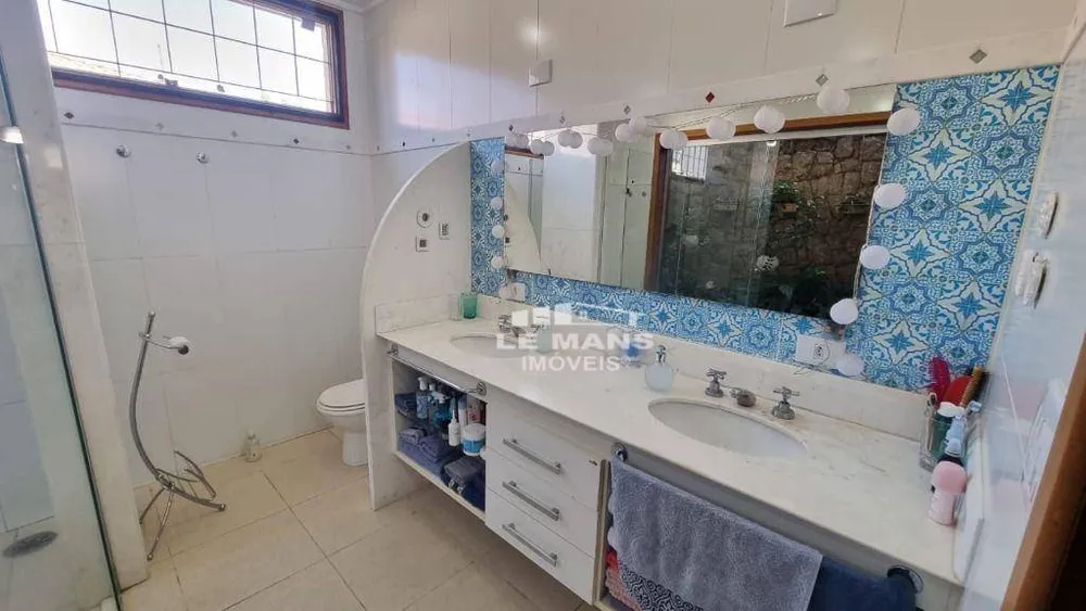Casa, 3 quartos, 241 m² - Foto 8