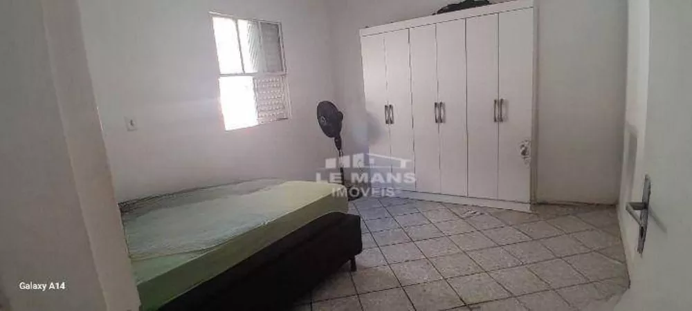Casa, 3 quartos, 131 m² - Foto 3