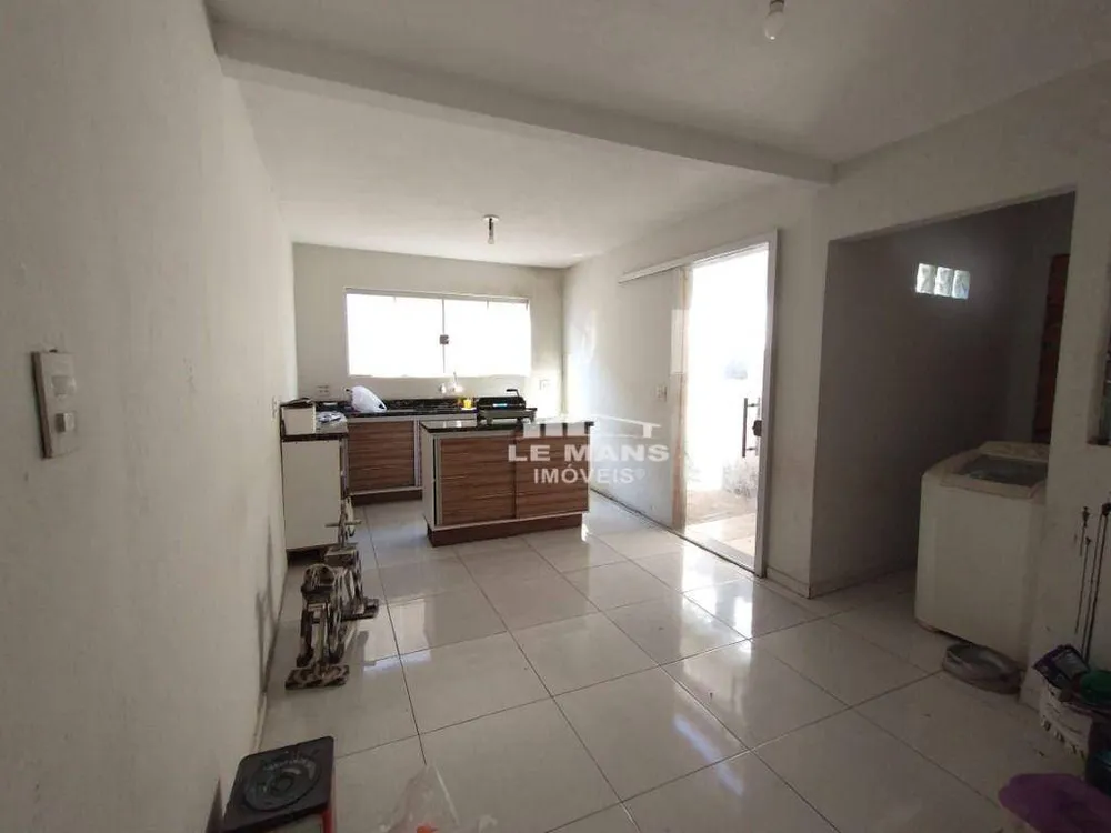 Casa, 3 quartos, 139 m² - Foto 3