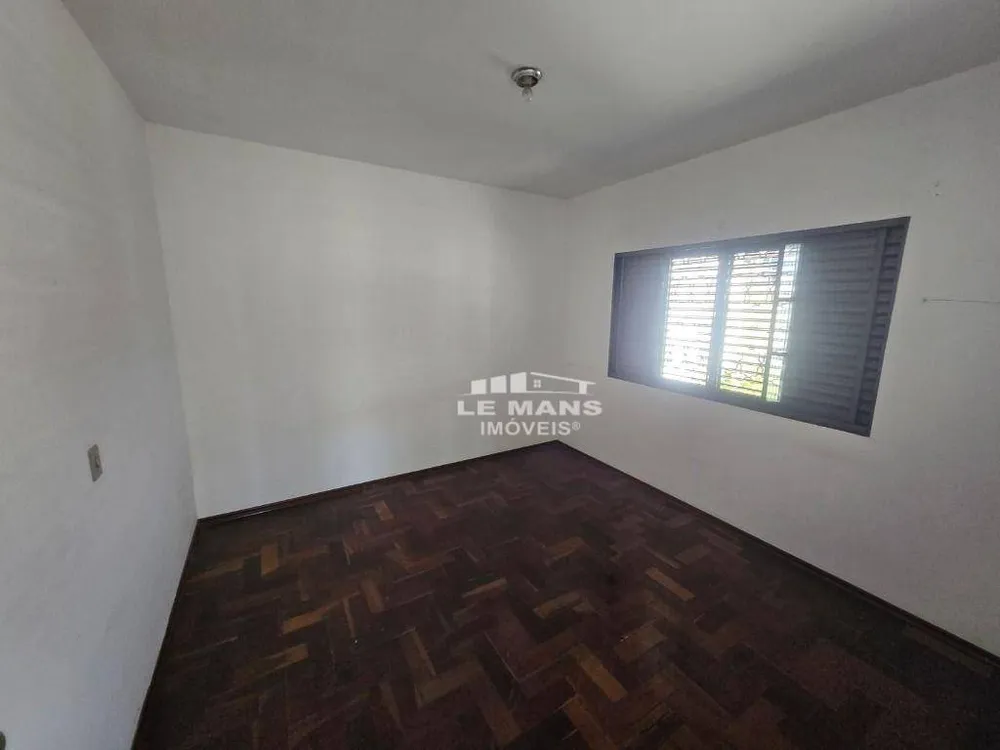 Casa, 5 quartos, 128 m² - Foto 4