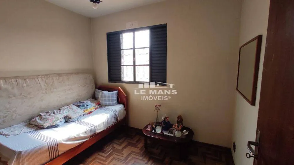 Casa, 3 quartos, 239 m² - Foto 5