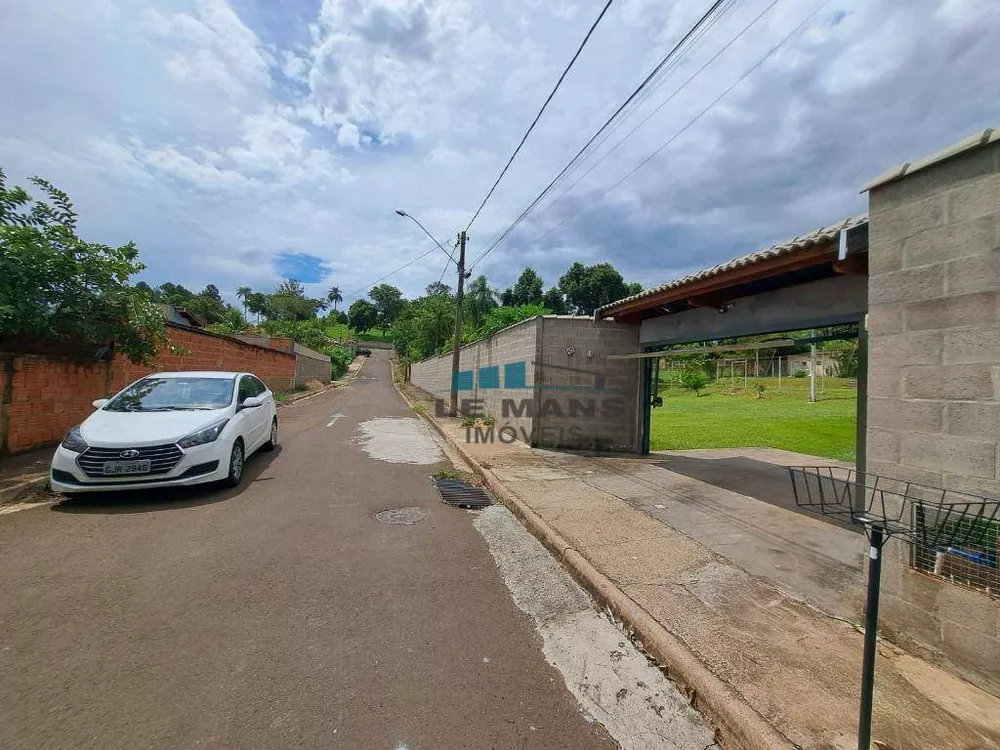 Chácara à venda com 2 quartos, 200m² - Foto 6