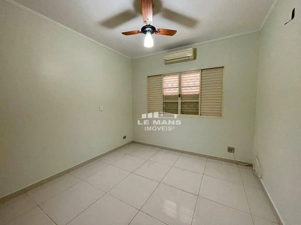 Casa, 3 quartos, 196 m² - Foto 12