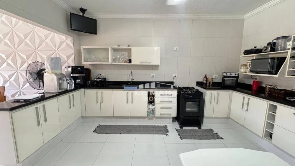 Casa, 3 quartos, 255 m² - Foto 5