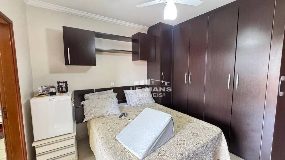 Casa, 3 quartos, 255 m² - Foto 11