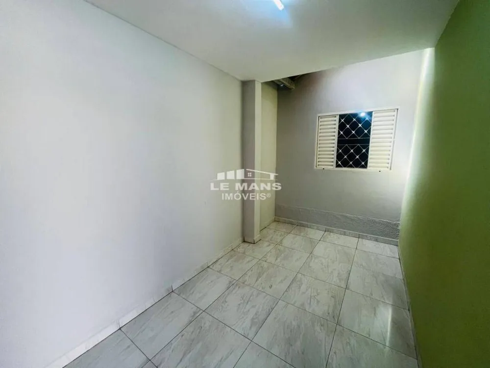 Casa, 3 quartos, 60 m² - Foto 2
