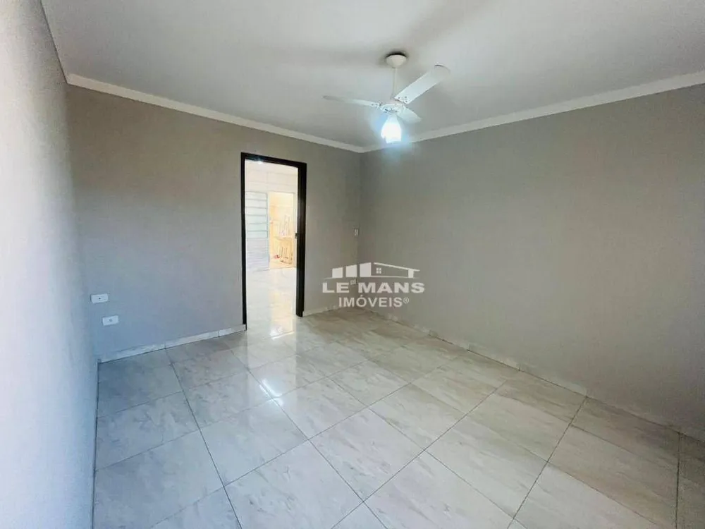 Casa, 3 quartos, 60 m² - Foto 3