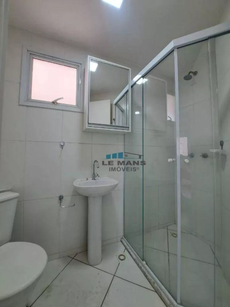 Apartamento para alugar com 2 quartos, 66m² - Foto 7