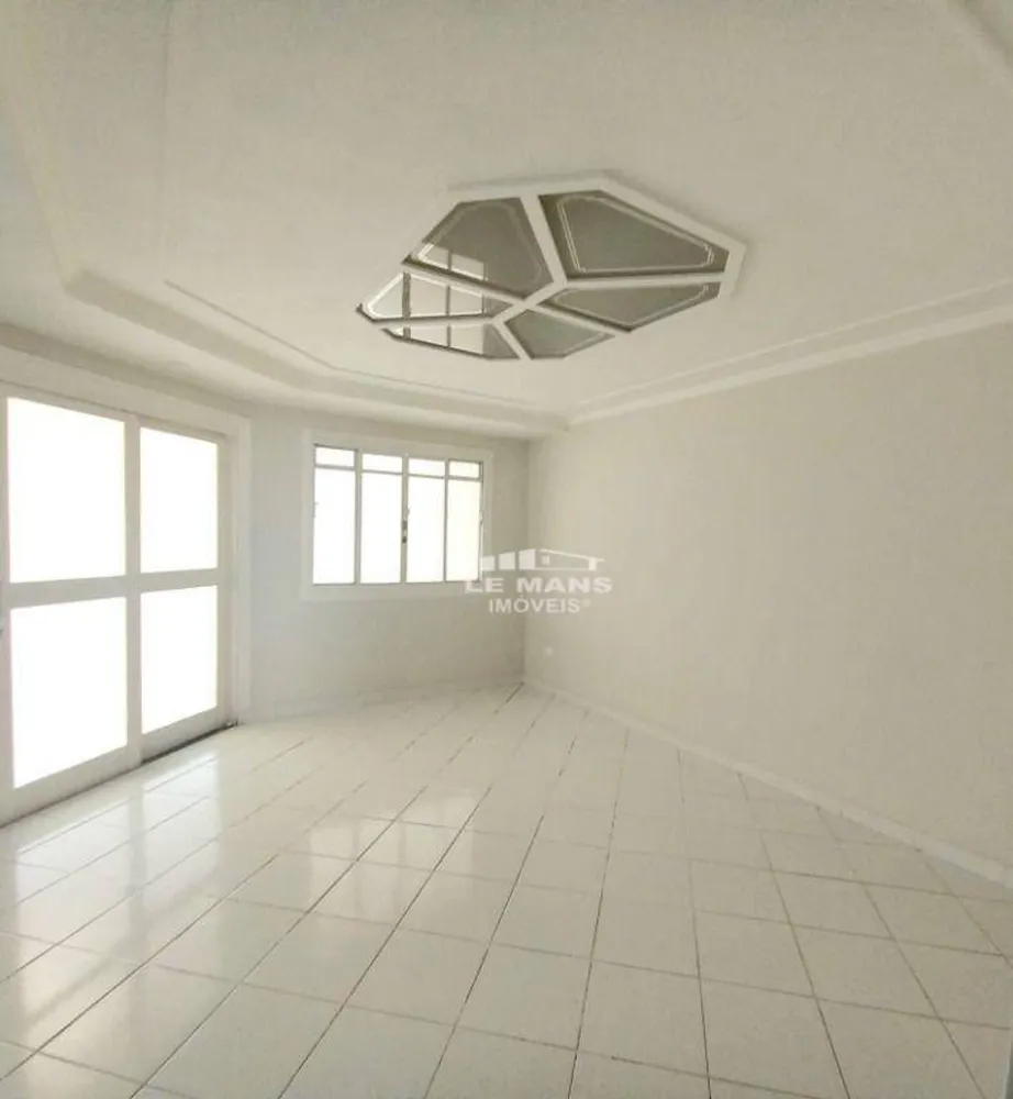 Casa, 3 quartos, 177 m² - Foto 3