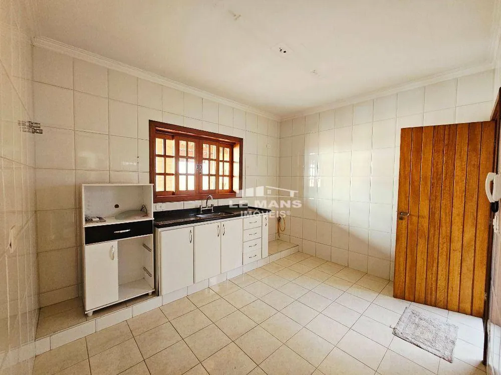 Casa, 2 quartos, 202 m² - Foto 4