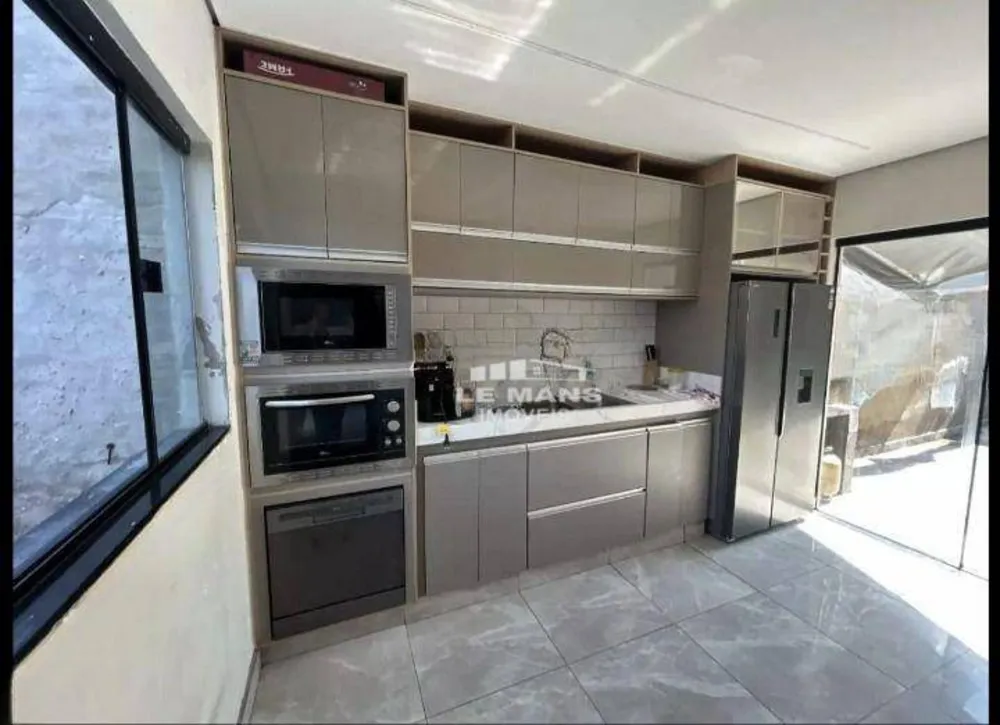 Casa, 2 quartos, 213 m² - Foto 4