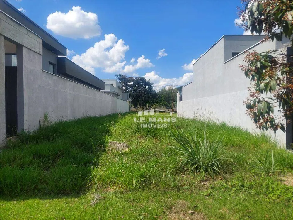 Loteamento e Condomínio, 200 m² - Foto 1
