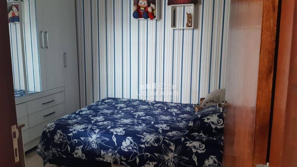 Casa à venda com 4 quartos, 150m² - Foto 7