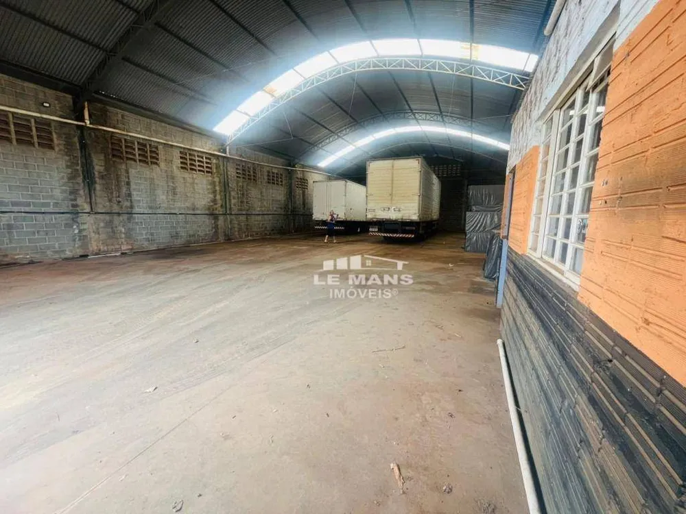 Depósito-Galpão, 520 m² - Foto 2