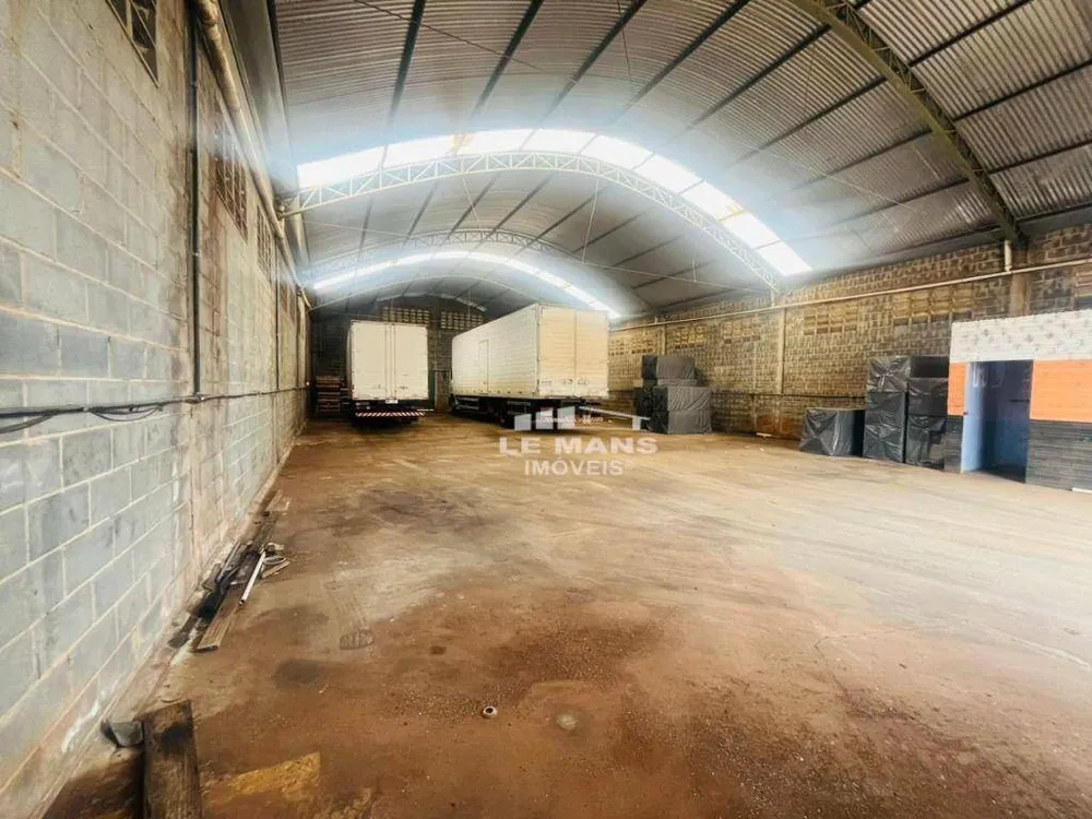 Depósito-Galpão, 520 m² - Foto 1