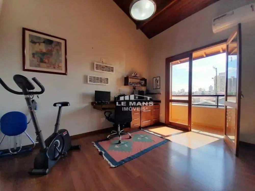 Casa, 3 quartos, 243 m² - Foto 5
