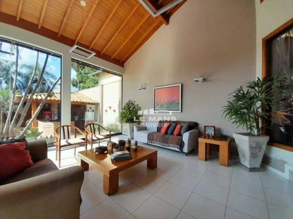 Casa, 3 quartos, 243 m² - Foto 6