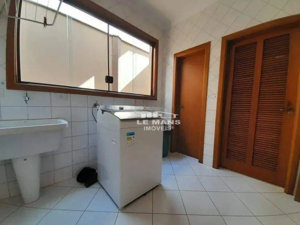 Casa, 3 quartos, 243 m² - Foto 12